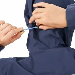 Salomon Outline GTX 2.5L Jacket Women mood indigo/provence -Deals Rain jackets Women Store salomon outline gtx 25l jacket women mood indigo provence 6